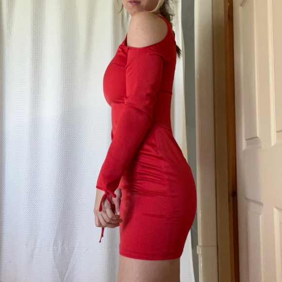 Red Cocktail Dress - Picture 4 of 4